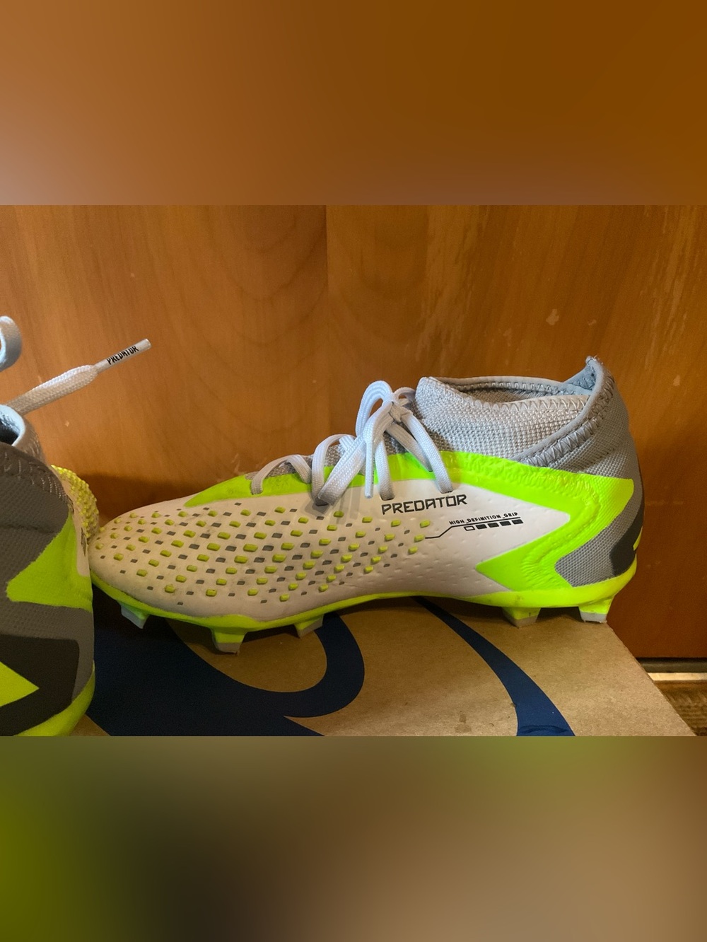 adidas Kids Predator Soccer Cleats - White & Neon Yellow - never worn